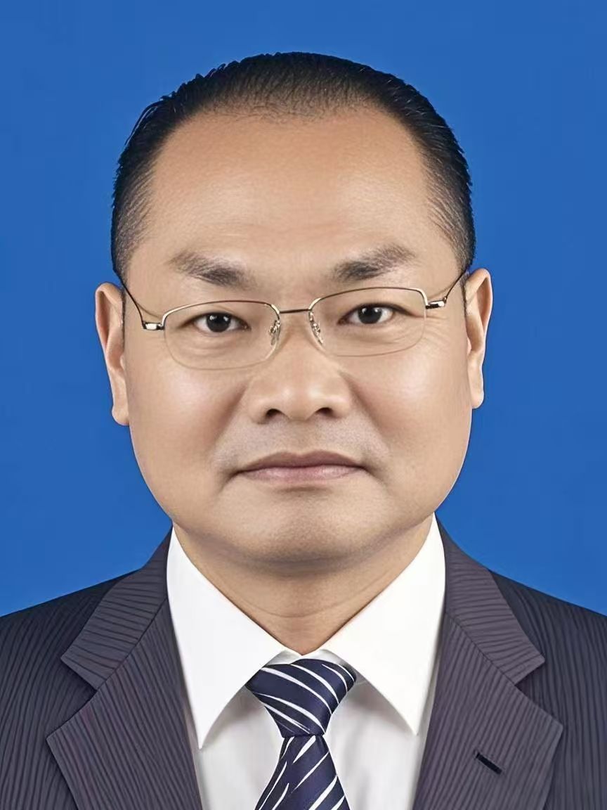 儿科副主任    儿科主治医师葛斌